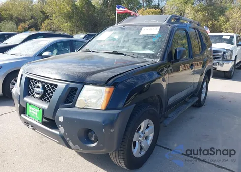2013 Nissan Xterra S z USA, uszkodzony, nr VIN 5N1AN0NU1DN810145